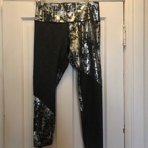 Lululemon Metallic Leggings - Size 12 NWOT